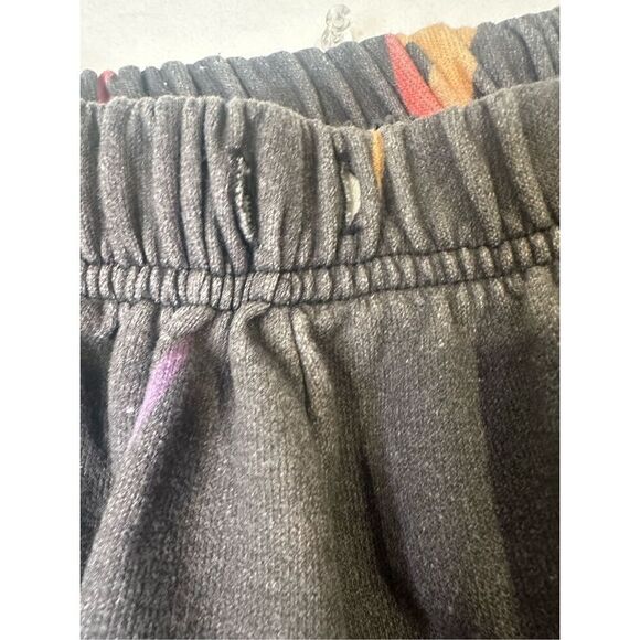 Aviator Nation Repeating Lighting Bolt Design, size small - Picture 5 of 9